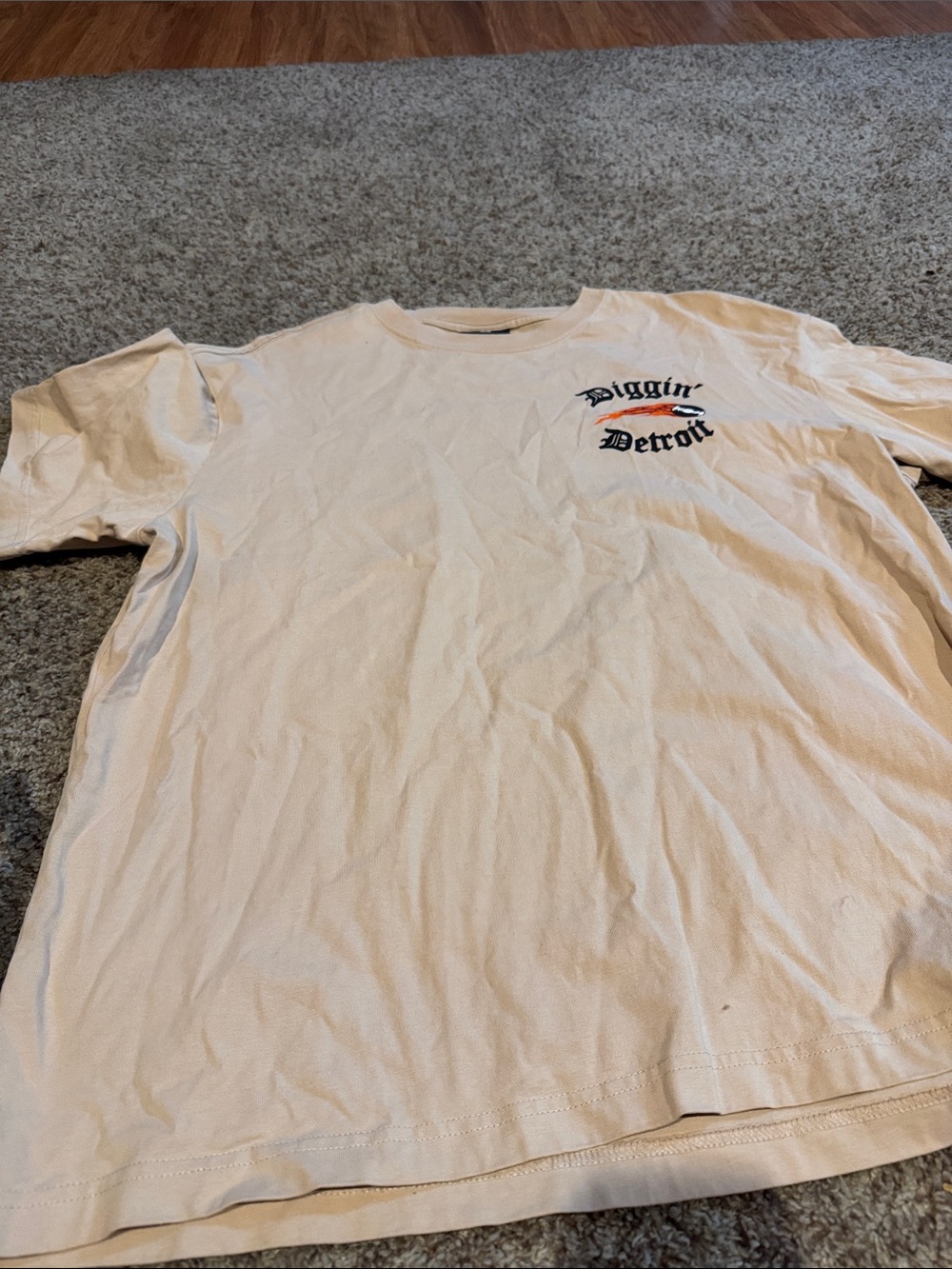 H&M White 'Diggin' Detroit' Graphic Short Sleeve Tee
